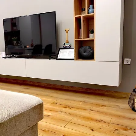 Blue Cream Apartment Burgas