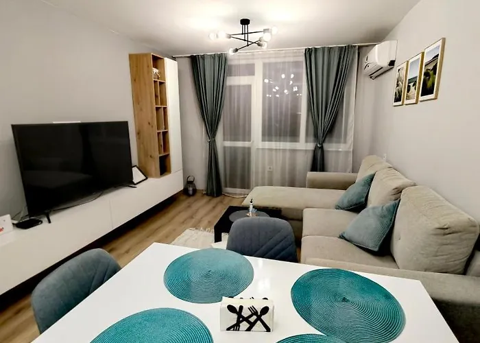 Blue Cream Apartment